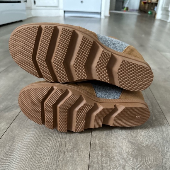 Serra Wedge Hiking Bootie Cow Suede Leather Tan/Gray Womens Size 8 Never Worn - Picture 10 of 14